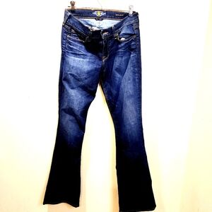 Lucky Brand Sofia Boot Washed Blue Mid Rise Jeans size 6/28